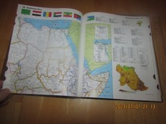 World Atlas 1999 by Hammond and AAA Staff (1998, Hardcover)