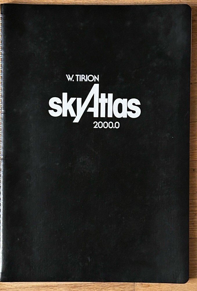 1982 Sky Atlas 2000.0 Deluxe Ed. W. Tirion Spiral Bound 26. Sky Publishing