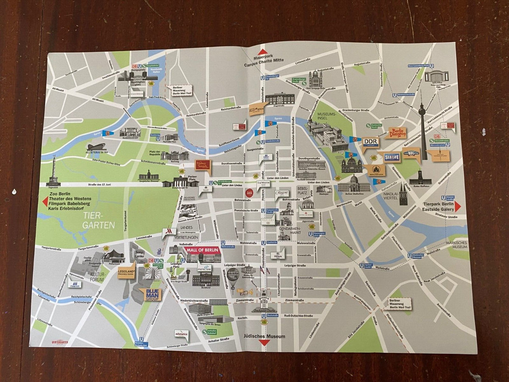 4 x Hotel Desk Map Berlin 2019