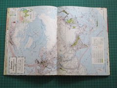 The Oxford Home Atlas Of The World – 3rd Edition – 1967 Oxford University Press