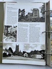 The AA Book of COUNTRY WALKS