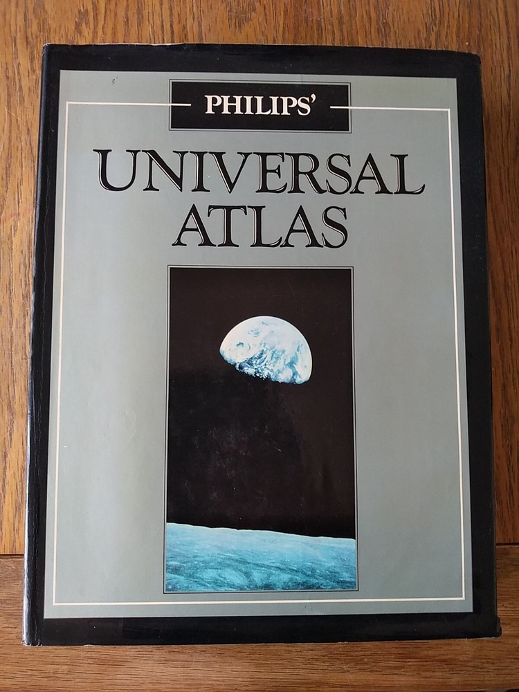 Philips’ Universal Atlas (World) Hardback with dust jacket. 1979