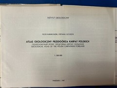 Atlas geologiczny 1:500 000 – 17 VG folded maps In Polish, Russian, English