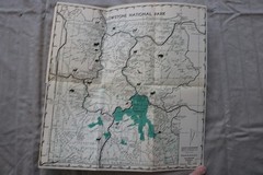1952 HAYNES GUIDE YELLOWSTONE NATIONAL PARK – FOLD-OUT MAP – K 3460