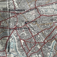 Vintage Ordnance Survey Map of the Country Round London 1921. 30inc L x 39 w inc