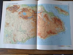 Philips’ Universal Atlas (World) Hardback with dust jacket. 1979