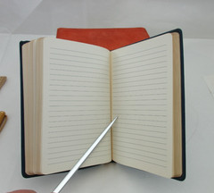 ATLAS The Traveler’s Atlas A Geographic Handbook c1997 Suede Cover 4×6″ ORANGE