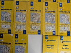 Job Lot 26 Vintage 1970s – 80s Yellow Michelin Maps France most regions