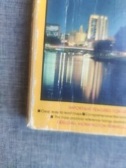 UBD Broadbents Melbourne Street Directory 28th Edition 1988 Softcover Book