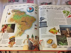 Kingfisher Junior School Atlas Of The World Hardback