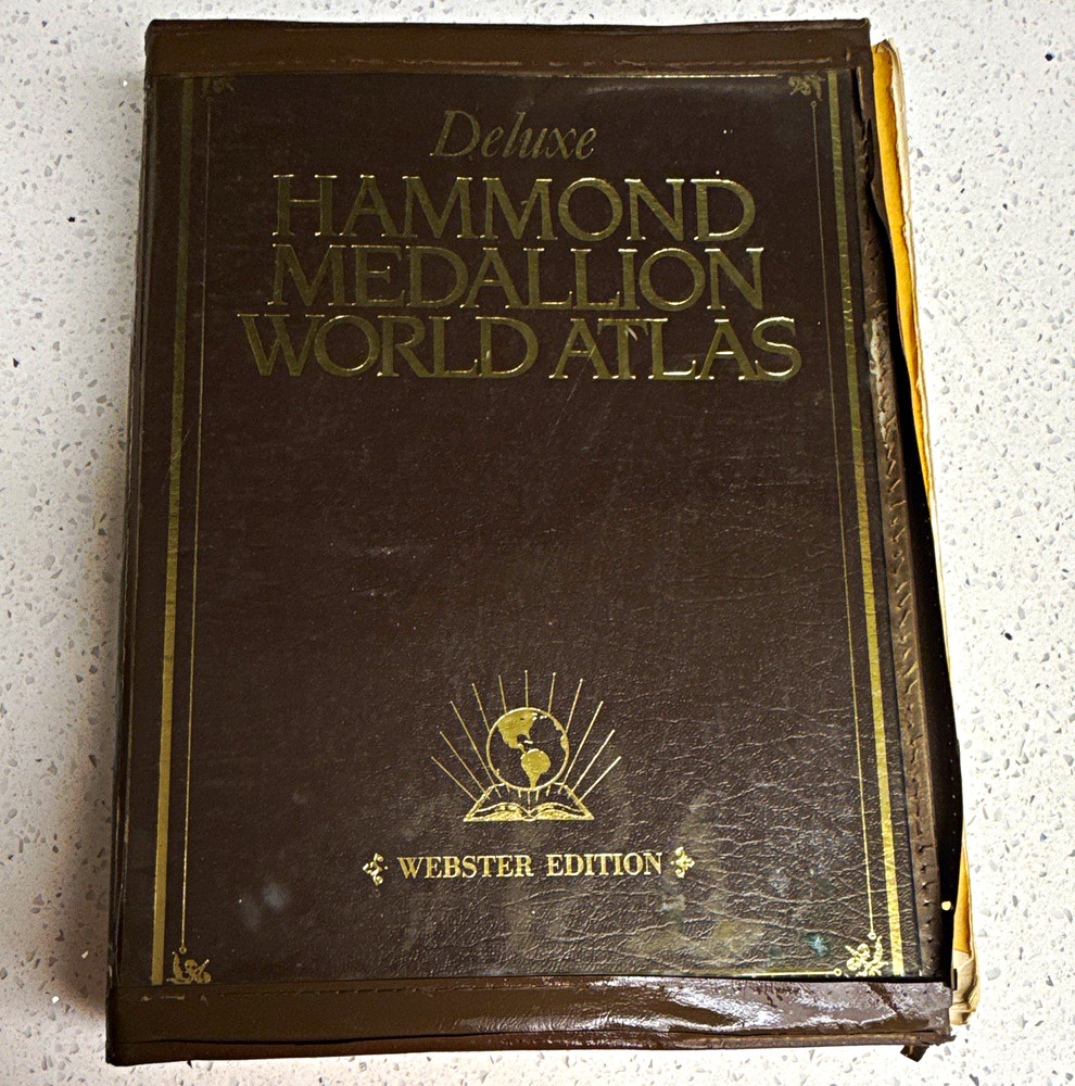Hammond Incorporate Deluxe Hammond Medallion World Atlas Webster Ed HC 1984