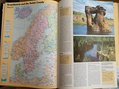 The Pictorial Atlas Of The World, 1977 Edition, Oversize HBDJ Philip/ Salamander