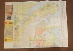 MapArt Quebec Road Map + 2 Free Maps