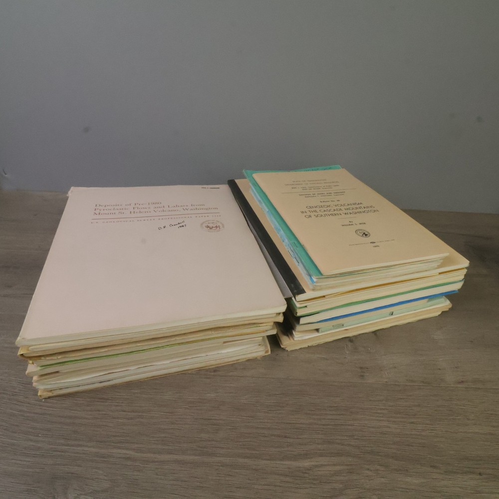 35 Geology Books Lot MAPS Mt St Helens Washington Cascades USGS