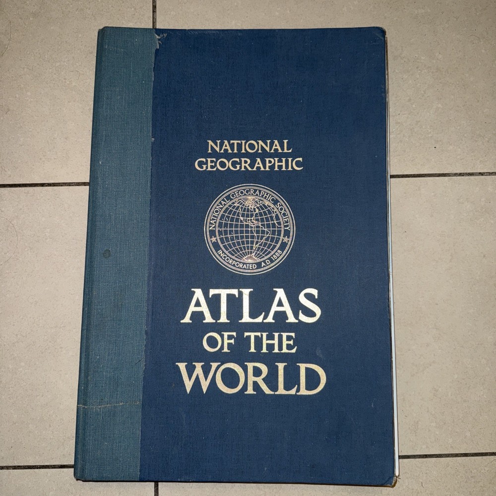 Vintage 1981 National Geographic Atlas of the World Hardcover 6th Edition Extras