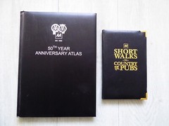 AA 50th Anniversary Atlas (New other) with AA Short Walks to Country Pubs