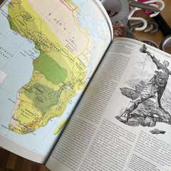 Philip’s Atlas of World History, No Author., Very Good Book