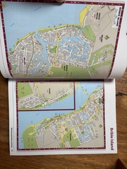 UBD Queensland Cities and Towns Street & Travel Directory 19th Edition QLD