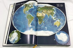 National Geographic Atlas of the World Eighth Edition Hard Cover Book Near Mint