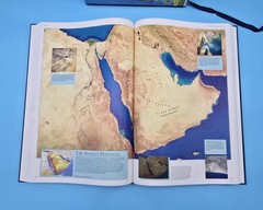Millennium World Atlas : A Portrait of the Earth in the Year 2000 by Dorling…