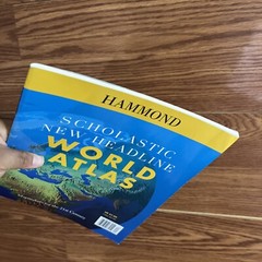 Hammond New Headline World Atlas by Hammond World Atlas Corporation; Hammond Inc