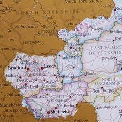Scratch the World Travel Map A2 – Detailed World & UK Scratch Off Poster Gift