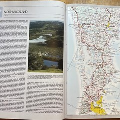 AA Atlas And Touring Guide Of New Zealand With Many Maps And Tour Specifics.