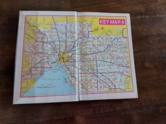 11TH EDITION GREGORY’S MELBOURNE & SUBURBS STREET DIRECTORY – WITH COVER – 1977