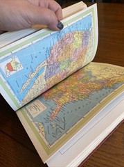 Vintage 1957 New Human Interest Library Volume VII Atlas School Guide Index