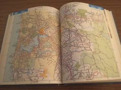 Esso Road Atlas & Travel Souvenir of Australia – Atlas Book