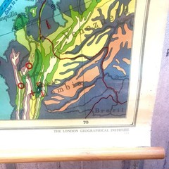 Philips’ Series of Comparative Wall Atlas – North America – circa 1952 – VG