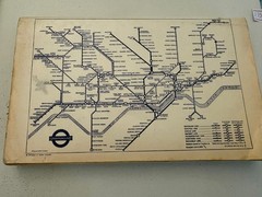 VINTAGE GEOGRAPHERS’ A To Z London Maps – atlas and street index