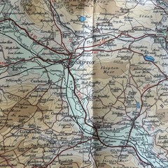 WHARFEDALE Bartholomew Revised Contoured Half Inch Map sheet 32 Paper 1946
