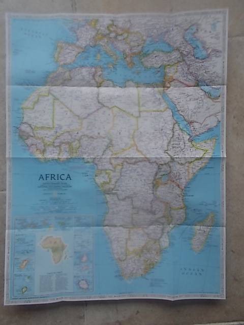 Fold Out Map AFRICA Endangered Species Threatened Animals Vegetation Terrain
