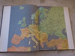 Atlas Of The World Kümmerly & Frey 1972 Artbook By PN