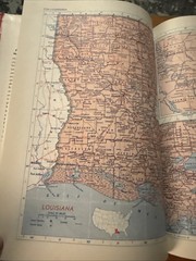 Hammond’s Family Reference World Atlas HB Vintage Illustrated Maps 1960 Census