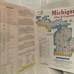 DeLorme Michigan Atlas & Gazetteer-Ninth Edition Copyright 2001