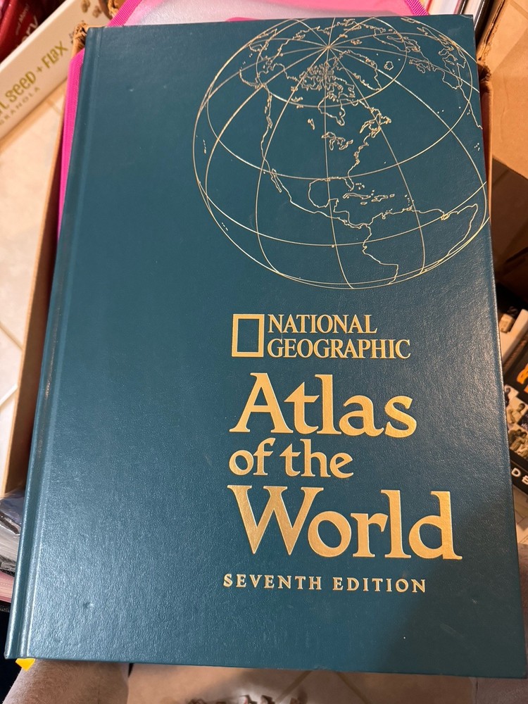 Atlas Of The World Seventh 7th Edition Book Very Large National Geographic EUC