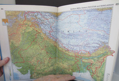 Illustrated Atlas of the World (World Atlas) by Reader’s Digest hardback book