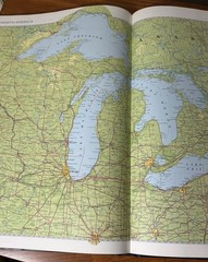 Collins Atlas of the World 2003 Hardcover Maps Geography 15×11 Book EUC