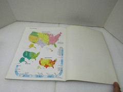 Hammond Nova World Atlas Hammond Incorporated 1988 Paperback