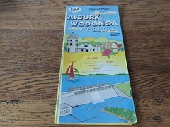 Vintage Folded CMA Albury Wodonga Map Winery Sailing Cover, First Edition 1984
