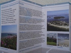 Bournemouth Street Map & Guide. Pocket-sized. Fold-out 60x42cm. 2018.Attractions