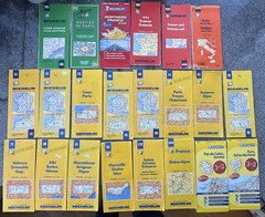 25x Michelin France road maps, folded, inc Italy Europe & Swizerland