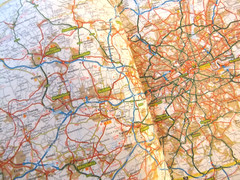 AA 20th EDITION AUG 1997 MOTORIST’S ATLAS OF BRITAIN MAPS ROUTES MILEAGE TOWNS.