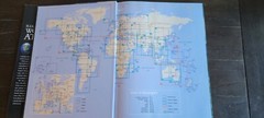 Illustrated World Atlas by Reader’s Digest Editors (2004, Hardcover)