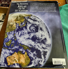 Hammond Atlas of the World by Hammond World Corporation 2003 HC/DJ Book