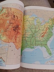 The Nystrom Desk Atlas by Staff of Publisher (Paperback)