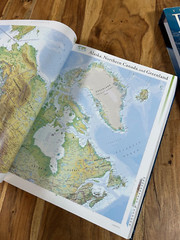 2008 The World Atlas Earth Concise Coffee Table Book Huge 16″ x 12″ x 2″