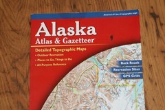 Atlas and Gazetteer Ser.: Alaska by DeLorme Map Staff (2001, Trade Paperback)
